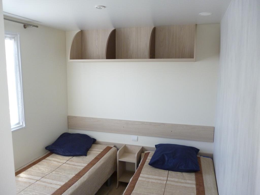 Roussent Auberge Des Etangs חדר תמונה